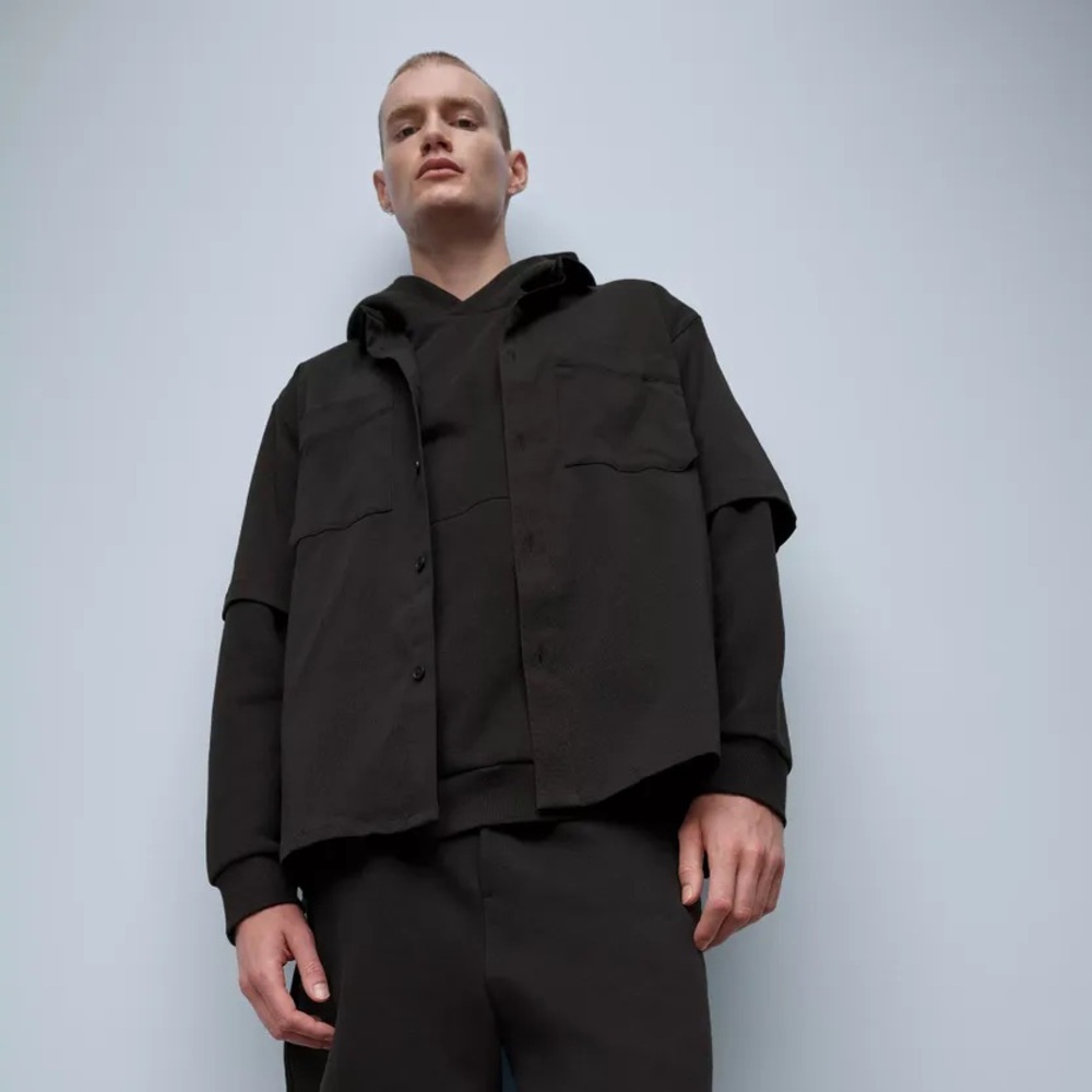 Men’s Lululemon Button Down - Picture 6 of 6